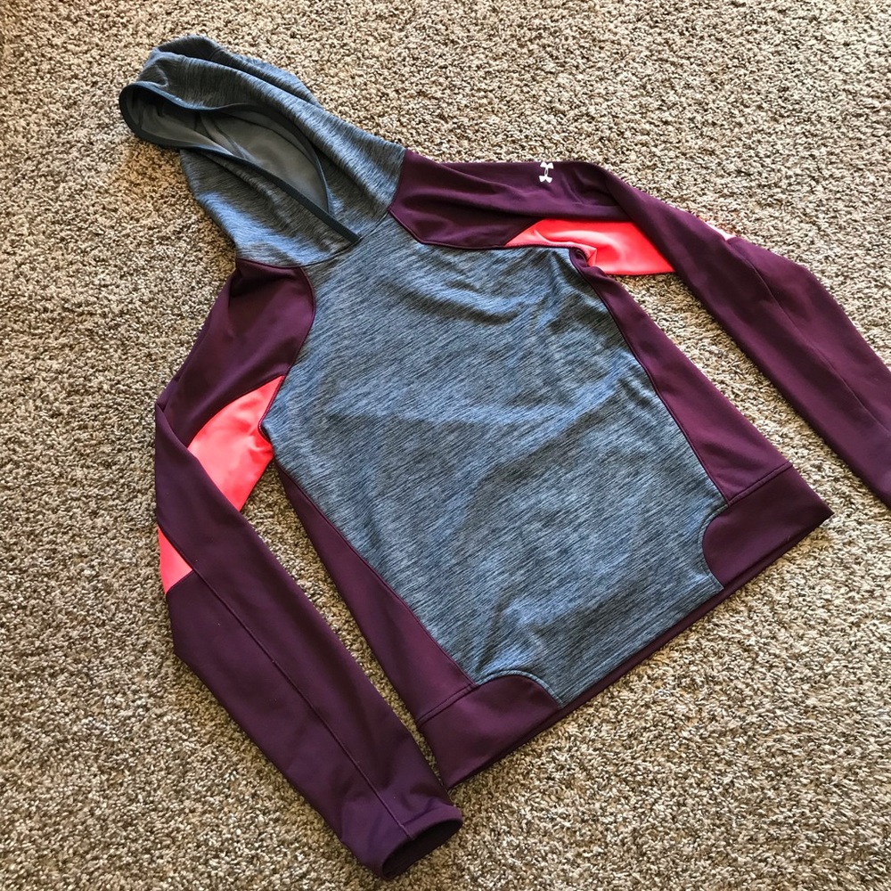 Adult Under Armour Hoodie Size Small